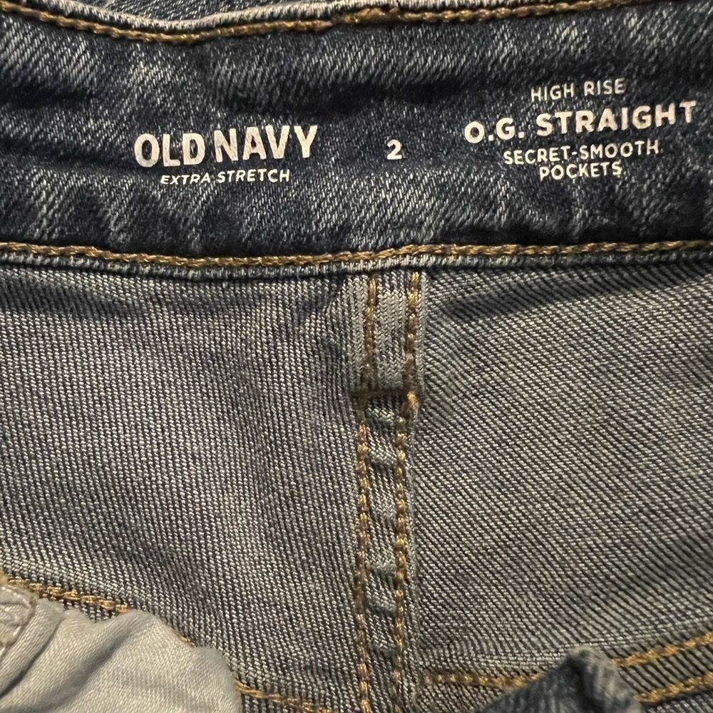 ⭐️ 3 For $15 Old Navy Straight Jeans - Picture 4 of 5